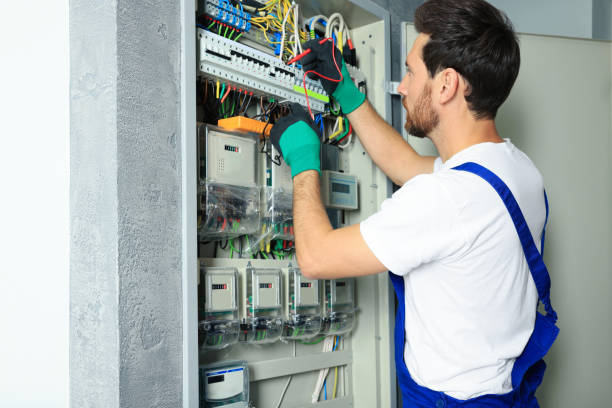 Best Emergency Electrical Repair  in West Deland, FL